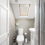 度假居 Exquisite 4 Bed In - Sleeps 10